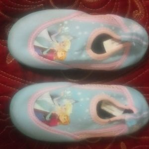 Girls water/Indoor/Outdoor shoes